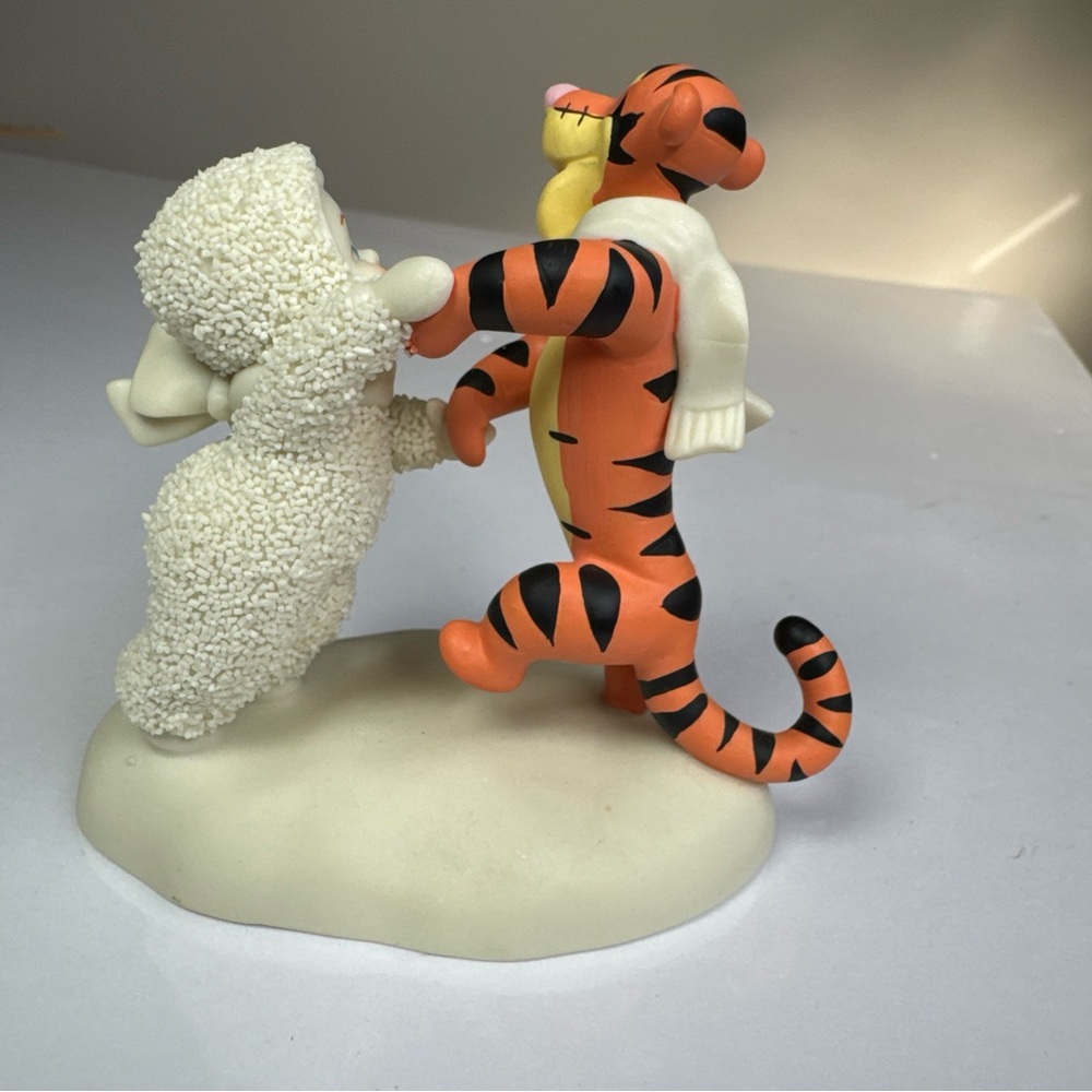 2007 Department 56 Snowbabies "Dancing With Tigger" Figure Cream Orange Figurine - Picture 5 of 16